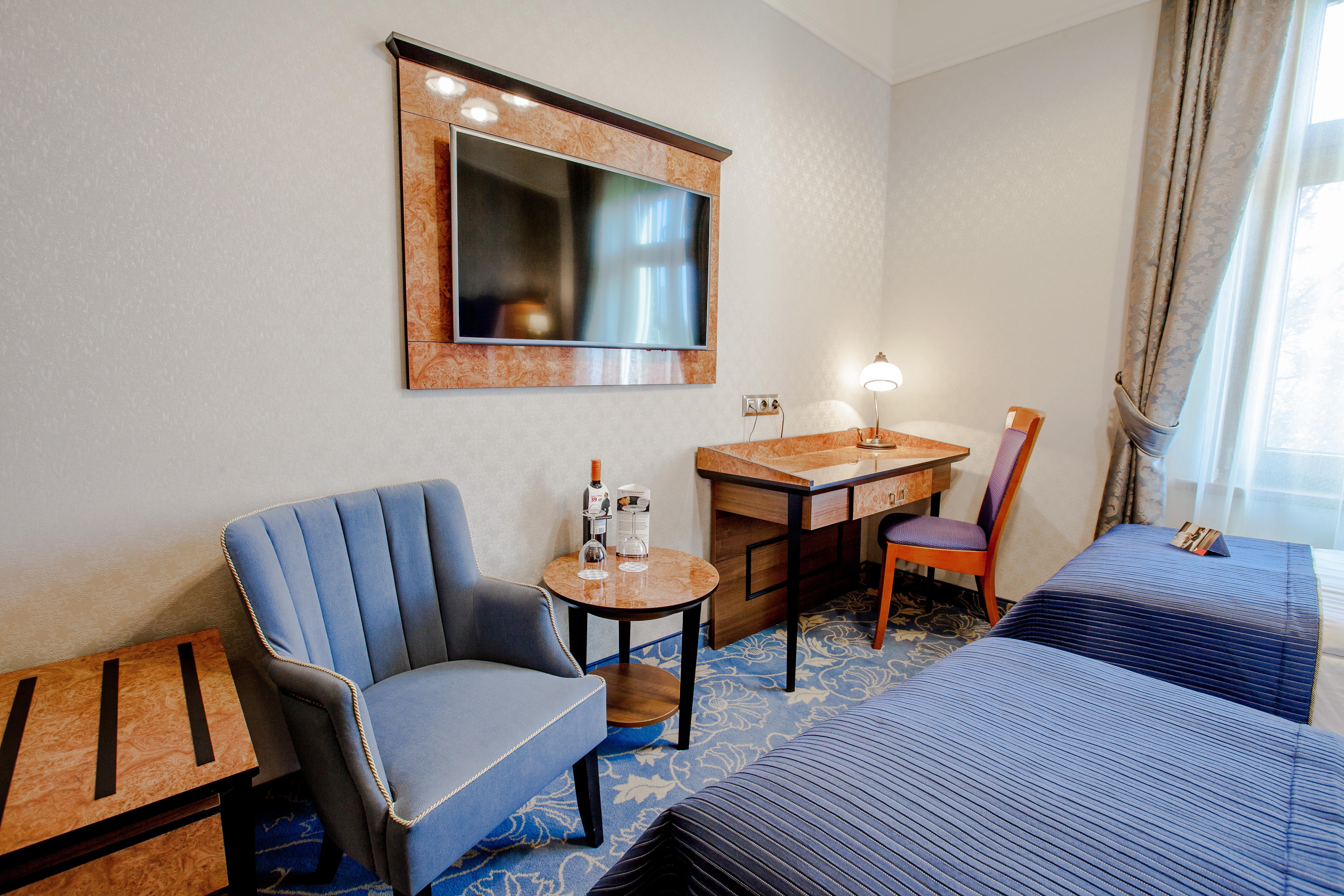 Hotel Diament Plaza Gliwice Esterno foto