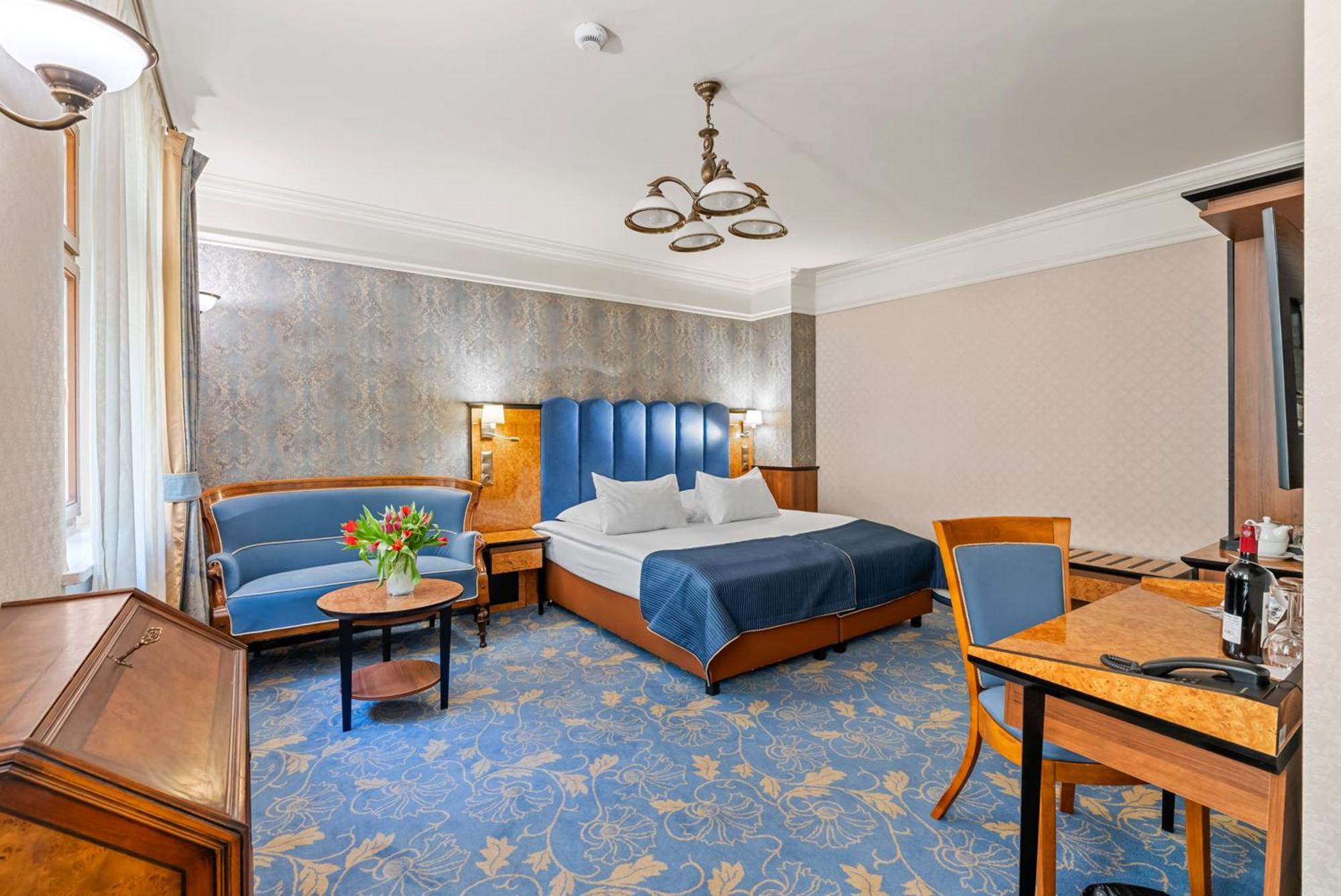 Hotel Diament Plaza Gliwice Esterno foto