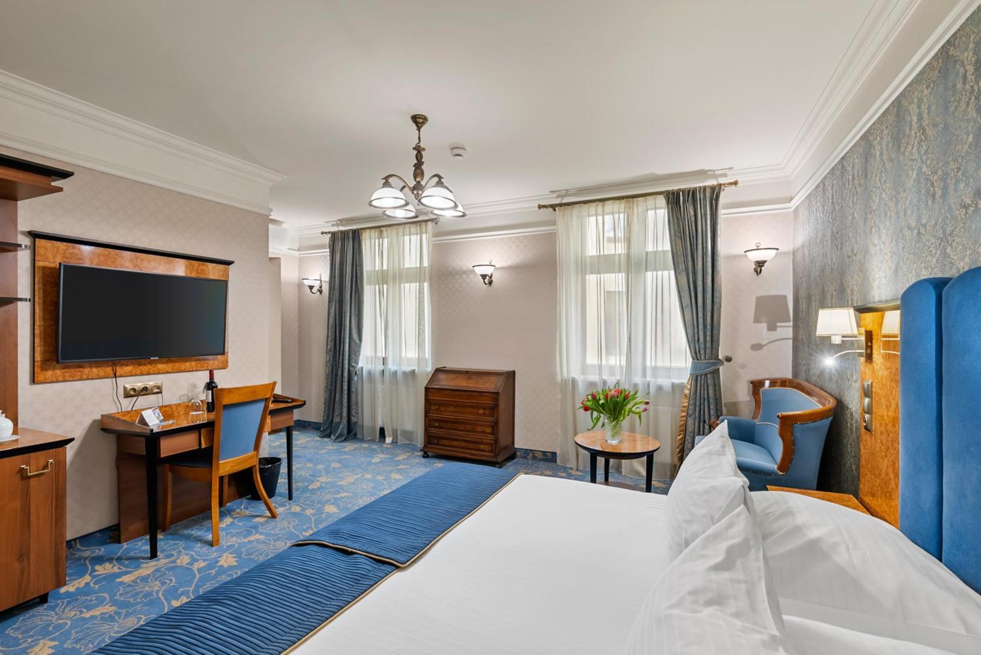 Hotel Diament Plaza Gliwice Esterno foto