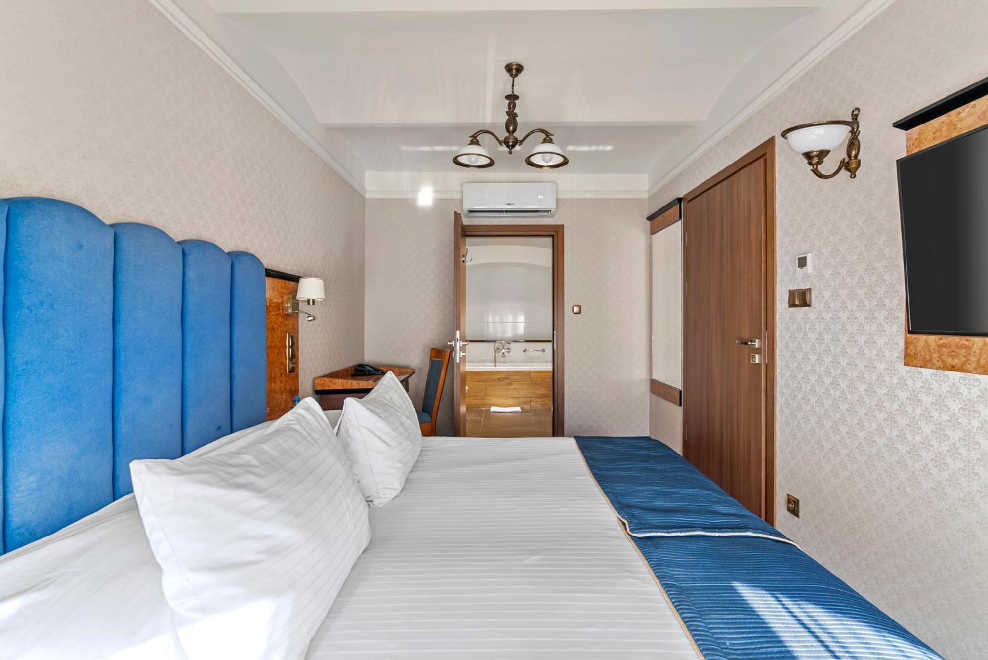 Hotel Diament Plaza Gliwice Esterno foto