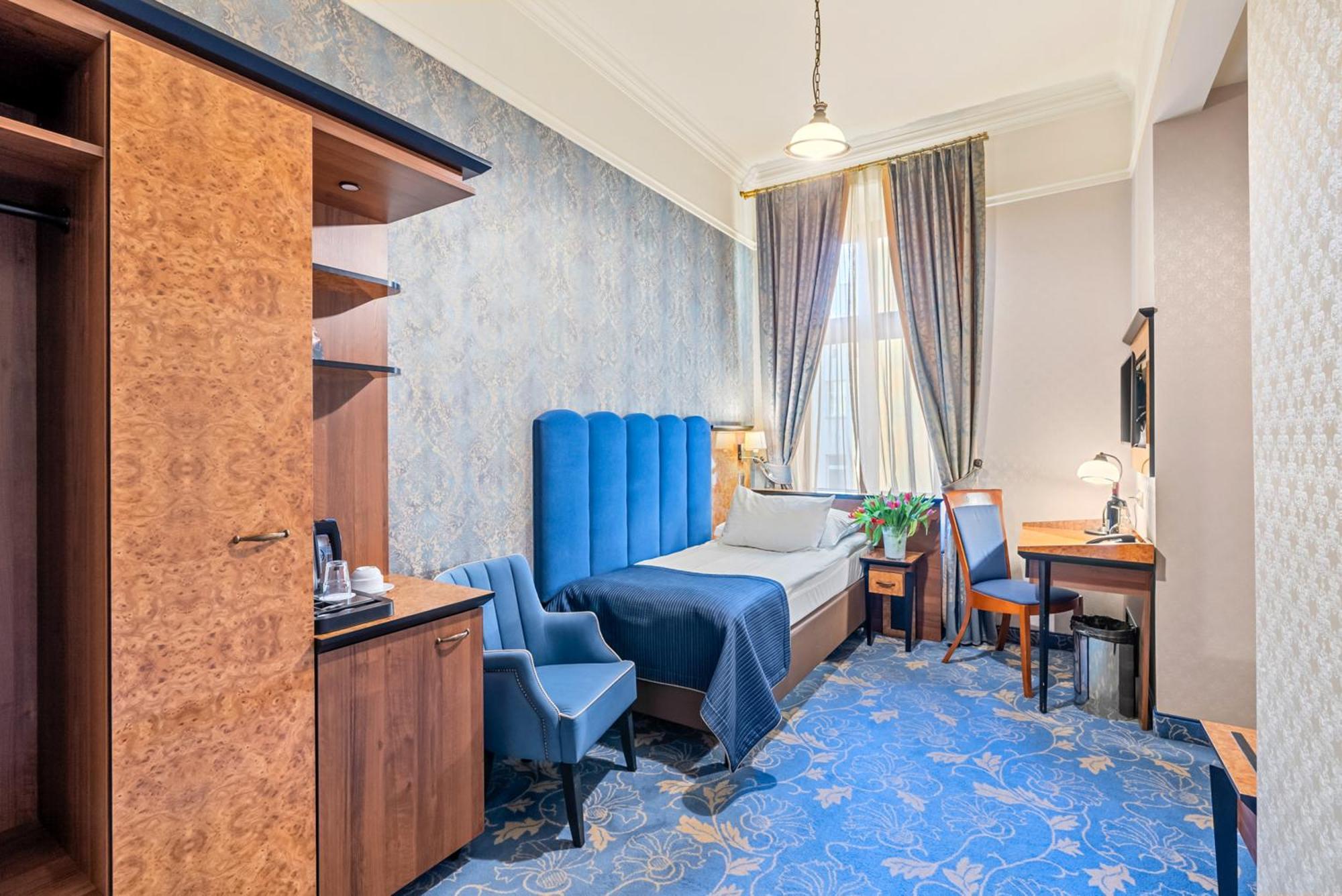 Hotel Diament Plaza Gliwice Esterno foto