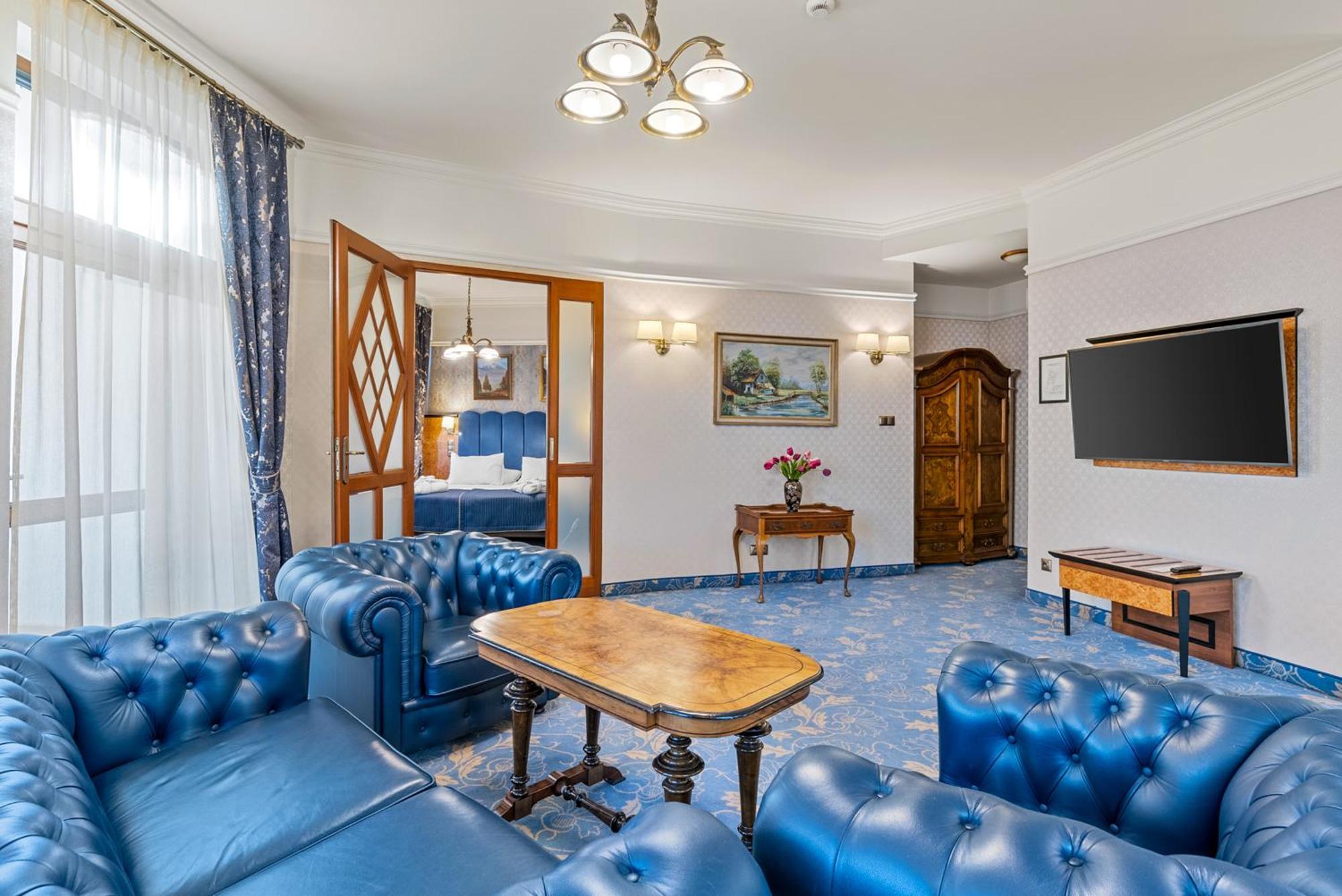 Hotel Diament Plaza Gliwice Esterno foto